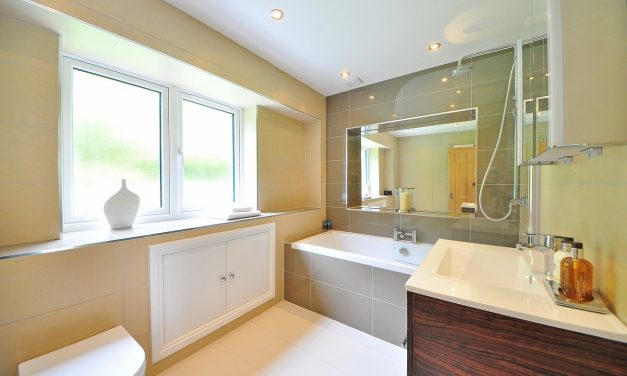 Comment faire pour qu&rsquo;une petite salle de bains paraisse plus grande ?